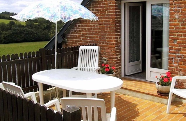 apartment with closed terrace, door with lock
