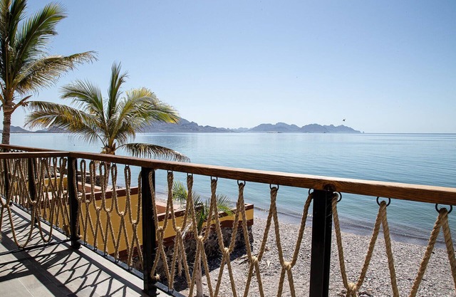 Apartment with exclusive access to San Carlos Beach