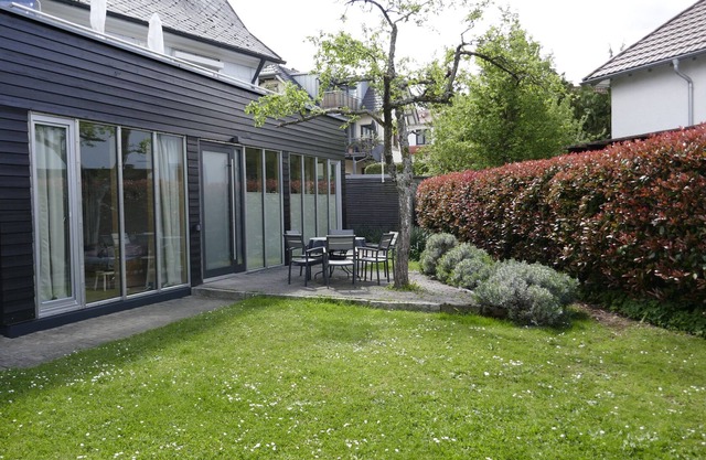 Apartment with garden