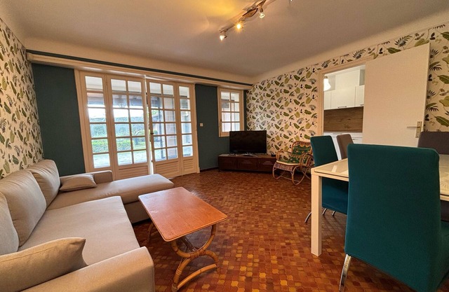 Apartment with garden and private pool in Ciboure