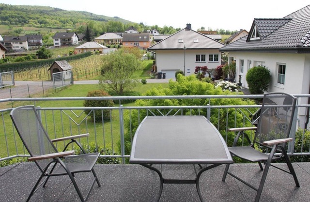 Apartment with garden view - Cafe Klering