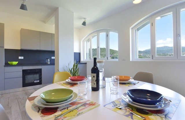 Apartment with garden, A/C, Wi-Fi and pool | Ap36