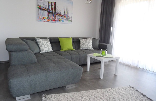 Apartment with garden near Playmobil FunPark and Nuremberg (S-Bahn)