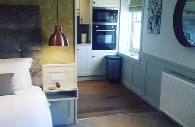 Apartment with hot tub near Lake District