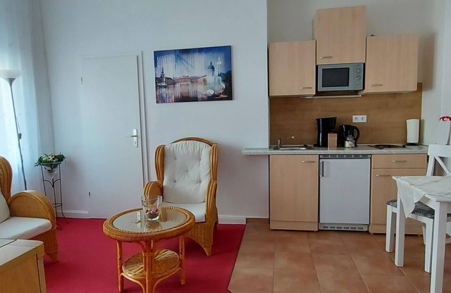 Apartment with large balcony - Parkschlösschen