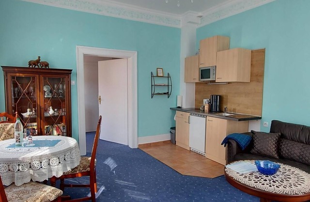 Apartment with large south-facing balcony - Parkschlösschen