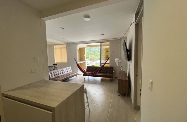 Apartment with pool and parking 7 minutes from downtown