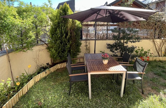 Apartment with private garden