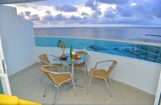 Apartment with sea views - El Laguito