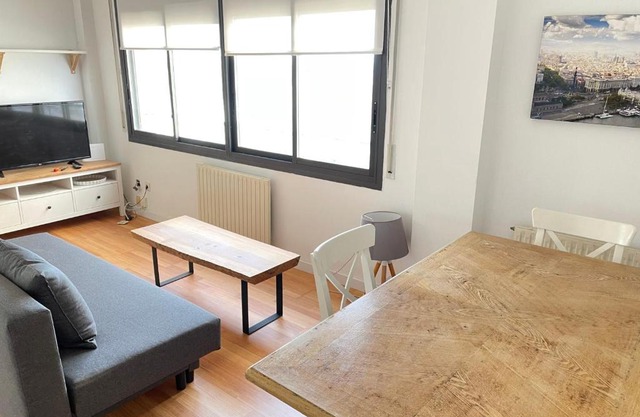 Apartment with sea views next to the beach of Mar Bella