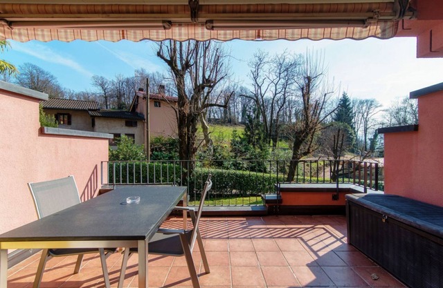 Apartment with sun terrace (Casa Boschetto 2)