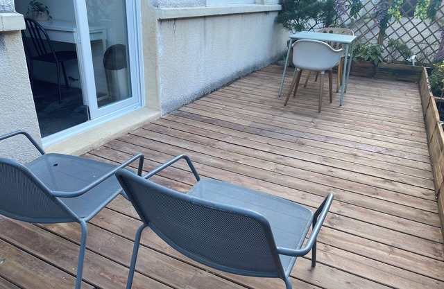 Apartment with terrace