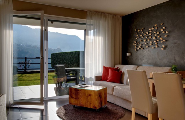 Apartment "Wohnung 2" with Mountain View, Heated Pool & Wi-Fi