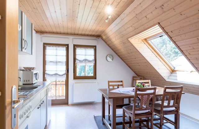 Apartment 'Wolkenheim' with Mountain View, Wi-Fi and Air Conditioning