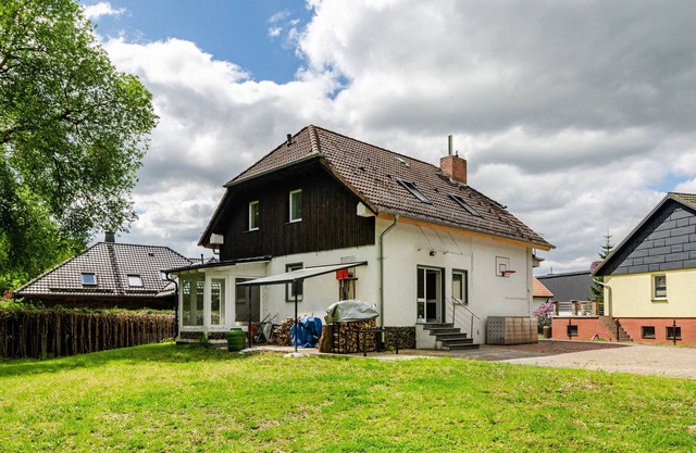 Apartment 'Wunderschöne' with Private Terrace, Private Garden and Wi-Fi