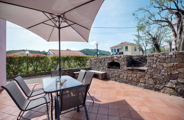 Apartment 'Zafferano Suites - Mirto' with Sea View, Private Terrace and Wi-Fi