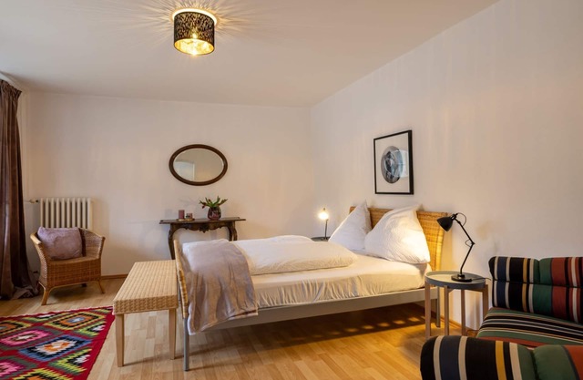 Apartment zum Brunnen (65 sqm) with 2 bedrooms and view of the castle
