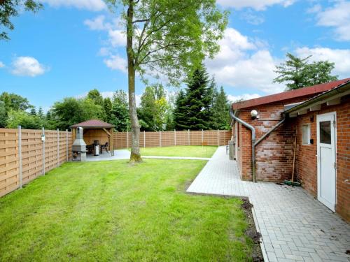 Apartment Zum Kreidesee Hemmoor-2 by Interhome