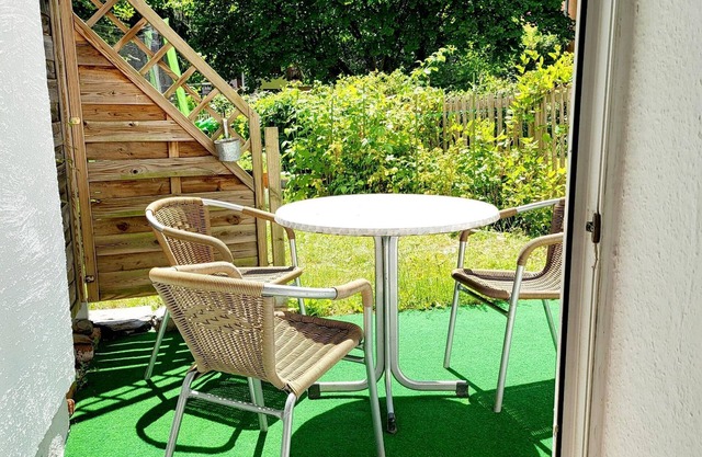 Apartment Zur Elster 1, bathtub, shower/WC, 2 SR - Ferienwohnungen Graf