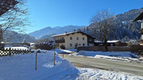 Apartmenthaus Thussn, cozy & quiet location, hiking & MTB,