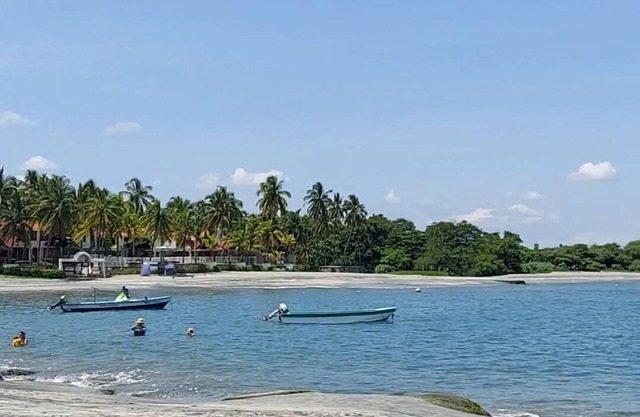"Apartments 3 Minutes from the Beach in Playa Dormida, Santa Marta"