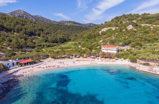 Apartments and Rooms Nikol