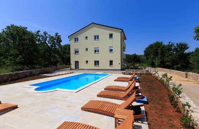 Apartments Bellator