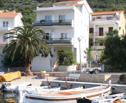 Apartments by the sea Igrane, Makarska - 2679