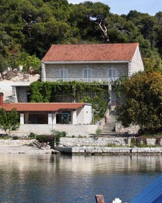 Apartments by the sea Pomena, Mljet - 10426