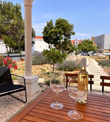 Apartments Cvijet Mora Sreser
