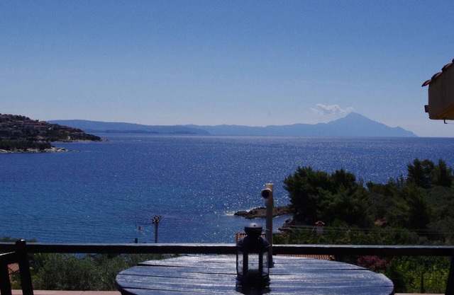 Apartments directly on the sea, large veranda with sea view balcony
