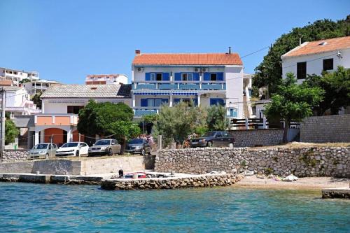 Beach Kustići Pag 