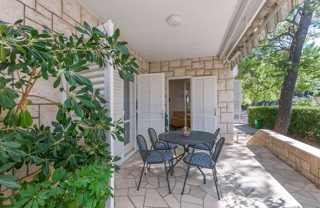 Apartments Dubravka (30251-A1) - Baska Voda