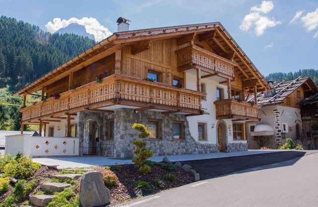 Apartments Edera