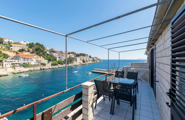 Apartments First row (97721-A3) - Zavalatica