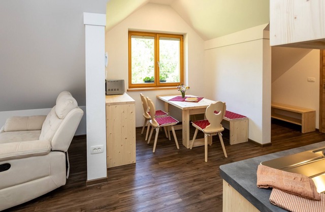 Apartments Goldhorn Kingdom - Two bedroom apartment with Balcony (F)