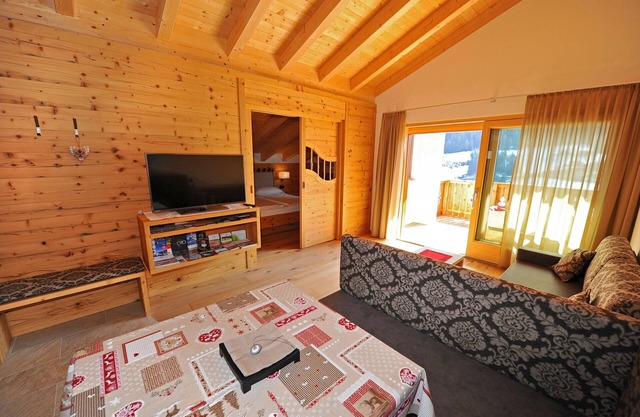 Apartments Hapeli 112A