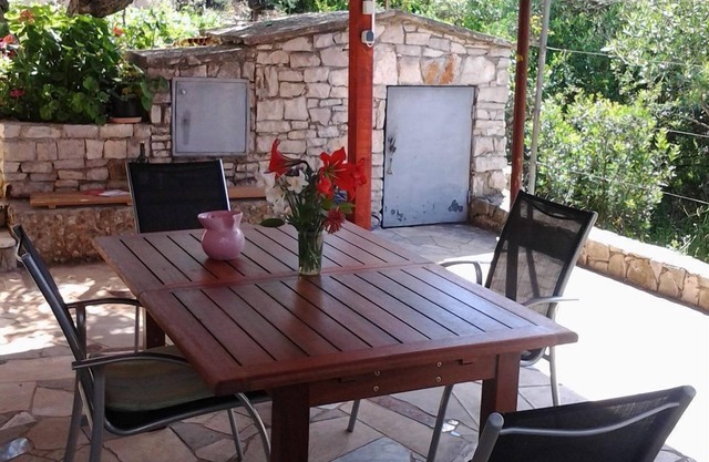 Apartments Janja (10177-A1) - Necujam - island Solta