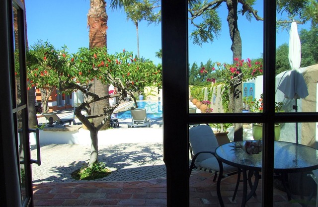 Apartments in Almancil