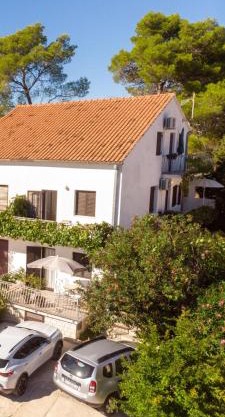 Apartments Iskra