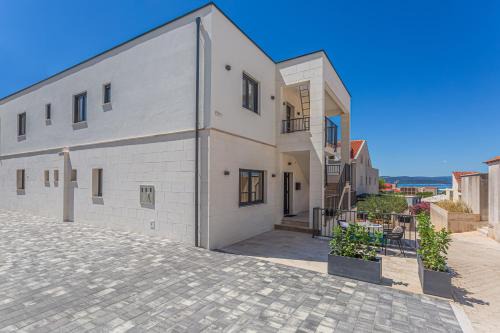 Apartments Ivan