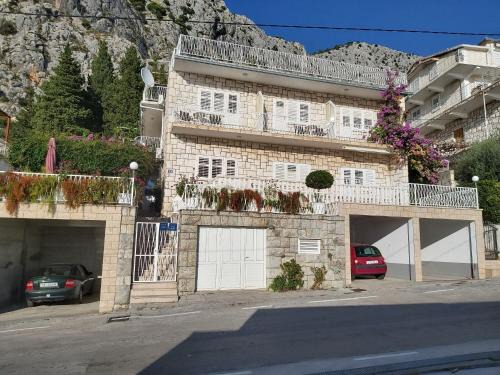 Apartments Ivan