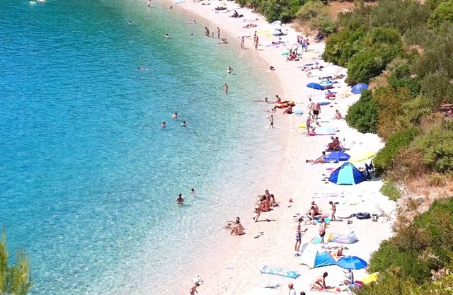 Apartments Jakov, (12689), Drvenik, Croatia