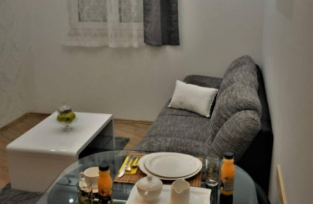 APARTMENTS JOSIPA AND ANTE