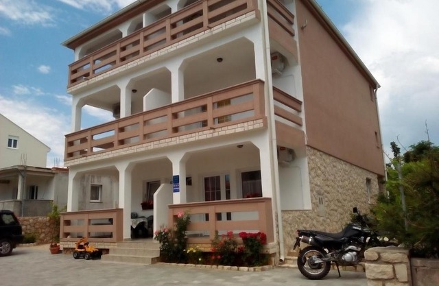 Apartments Jurjevic