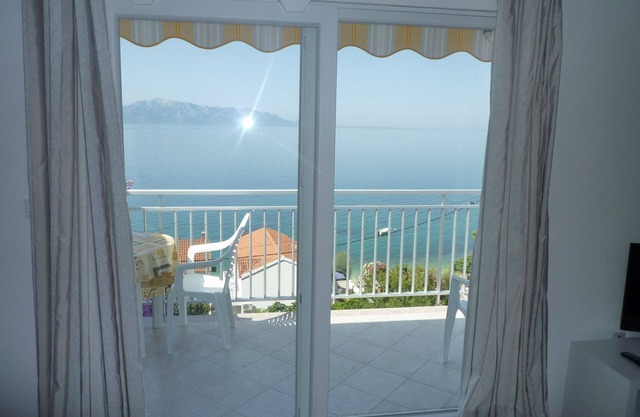 Apartments Kate (104991-A2) - Brist