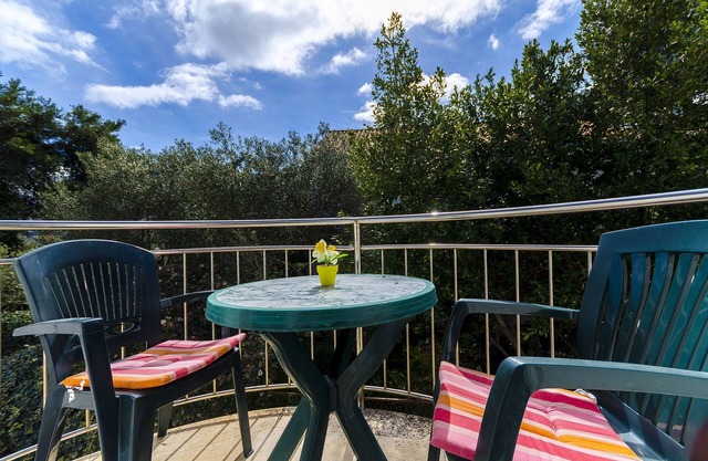 Apartments Krusica (47711-A3) - Arbanija (Ciovo)