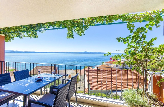 Apartments Kunac (47551-A3) - Podgora