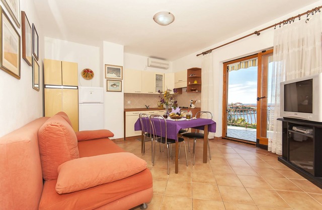 Apartments LUNA - Gordana (10051-A2) - Razanj