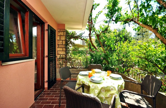 Apartments Marin (26971-A2) - Novalja - island Pag
